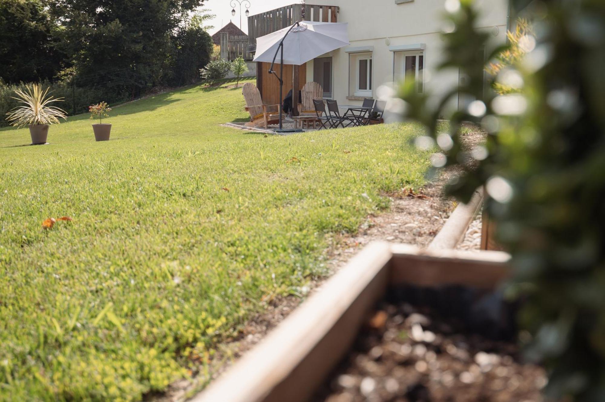 Le Prestige Des Delices Villa Dosches Bagian luar foto